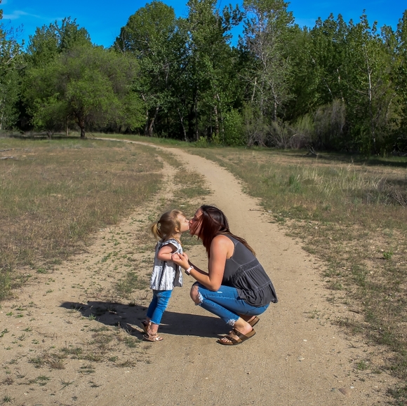 Meet the Posher - Picture 5 of 7